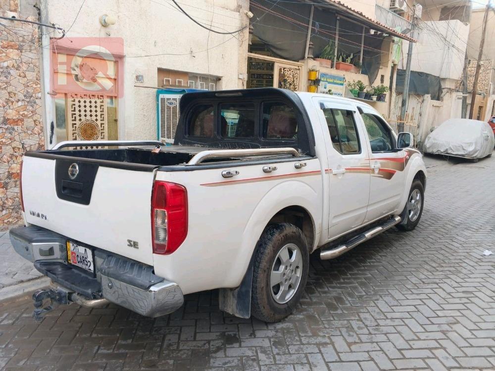 نيسان نافارا